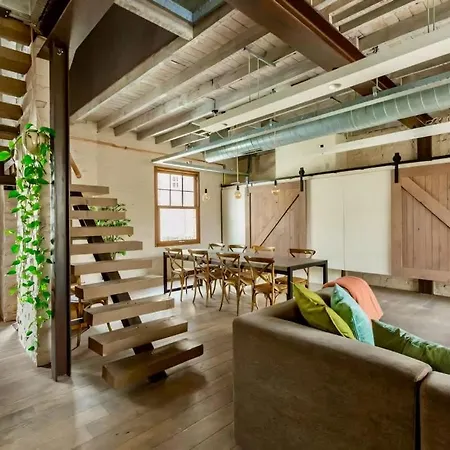 公寓 Loft I Fireplace I Free Parking I Garden Bath *
